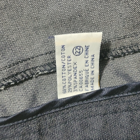 Wide leg jeans - Picture 9 of 13